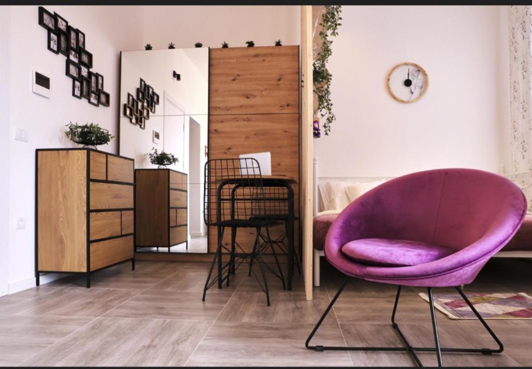 Studio Apartment, 5 Minutes To The Beach Бар Экстерьер фото